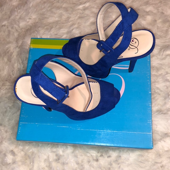 DELICIOUS PEEP TOE STILETTOS - Picture 10 of 16